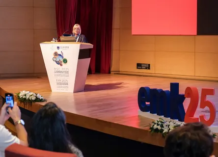 EMK 2025 ve MSC 2025 Kongrelerinde Mikroskopi Teknolojisinin Geldiği Son Nokta Anlatıldı
