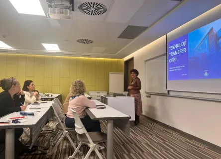 Bilimsel Proje Süreçleri ve Fon Olanakları Eğitici Eğitimi Programı Gerçekleştirildi