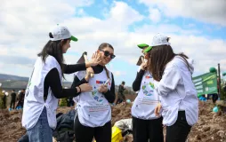 Öğrencilerimiz Sürdürülebilir Gelecek İçin Ağaç Dikme Etkinliği Düzenledi