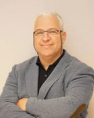  İhsan Gürsel